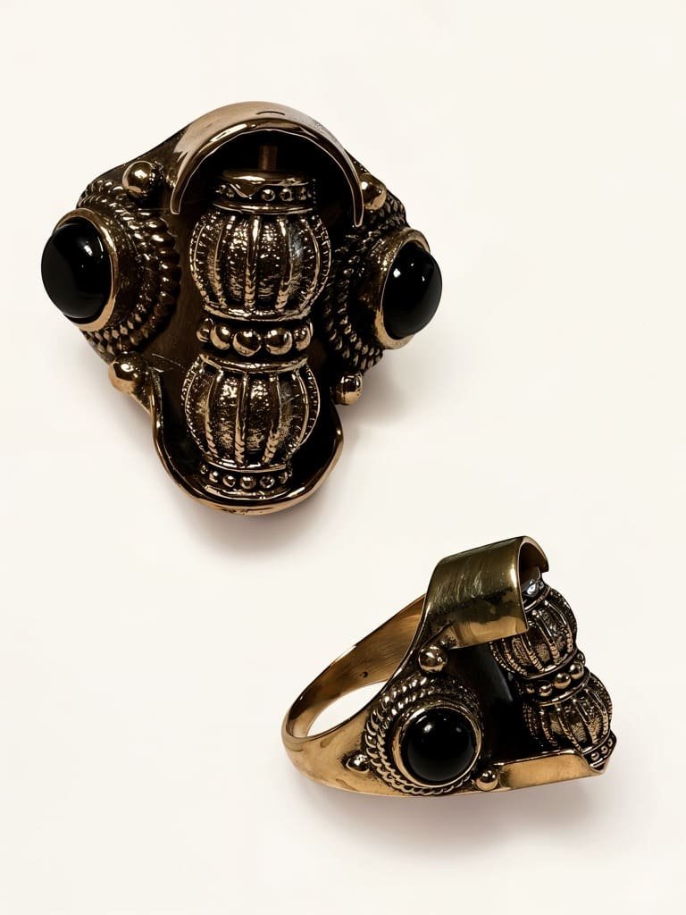 Anillo Ritual de Obsidiana Negra / Guerrero Ancestral